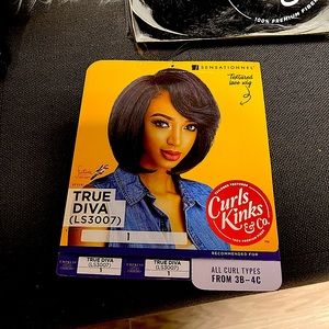 Soft lace wig -Ear-to-Ear 
Easy Self Appl
Natural Look And Feel
100% Prem Fiber